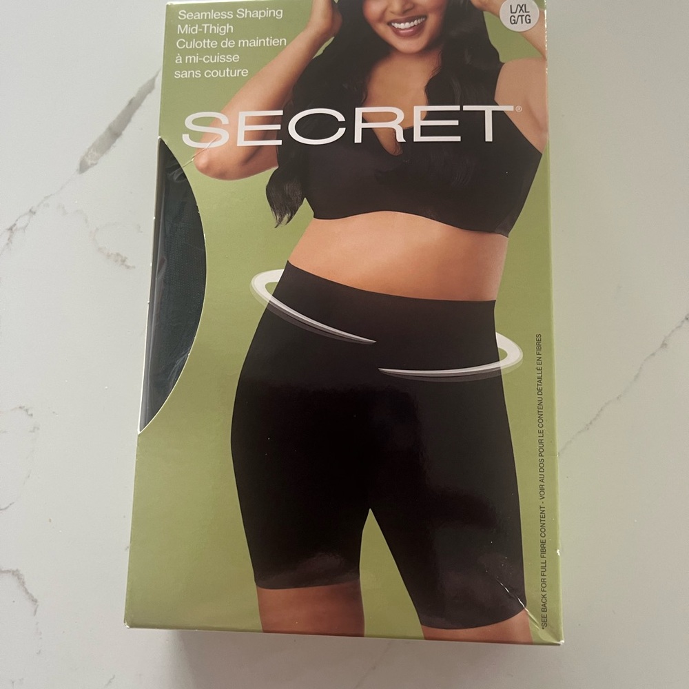 Secret Black Seamless Shaping Mid-Thigh Shorts